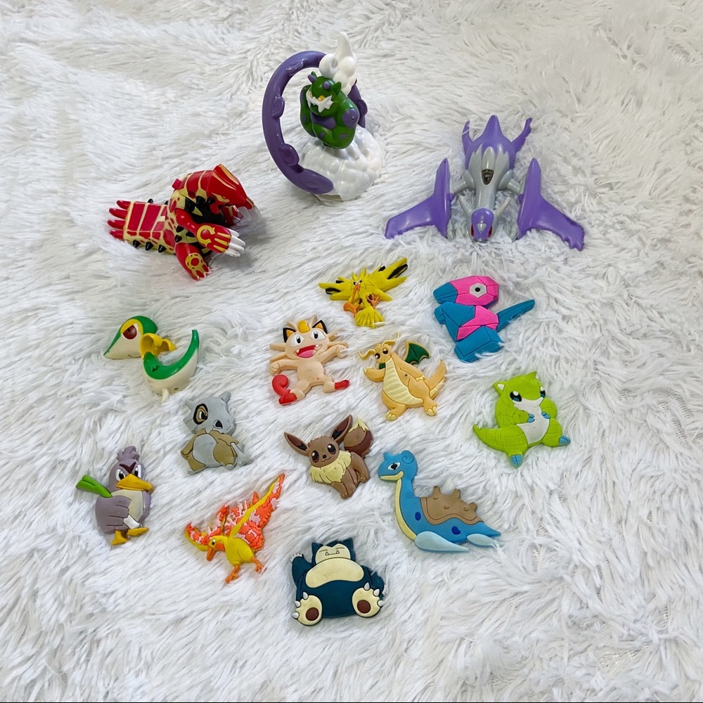 Pokemon Lot of 15 Toys